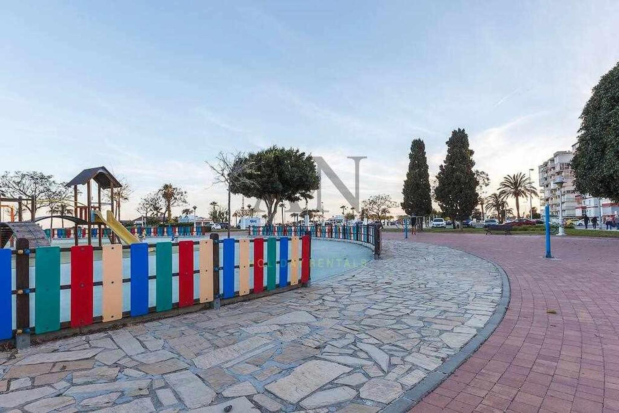 A&N Copacavana Torre Del Mar Dış mekan fotoğraf